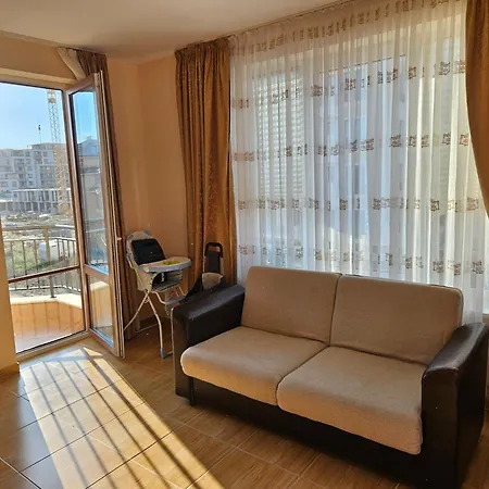 Anna On Saint Apartman Szveti Vlasz